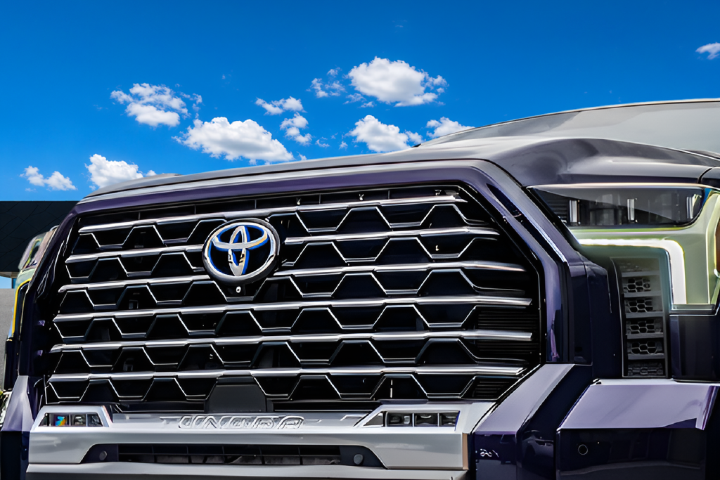 2022 Toyota Tundra Hybrid Capstone