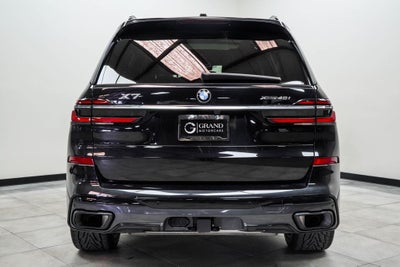 2023 BMW X7 xDrive40i