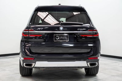 2025 BMW X7 xDrive40i