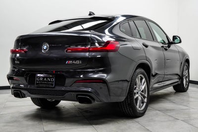 2021 BMW X4 M40i