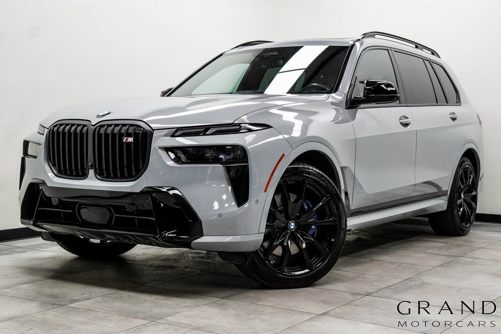 2024 BMW X7 M60i