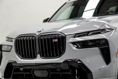 2024 BMW X7 M60i