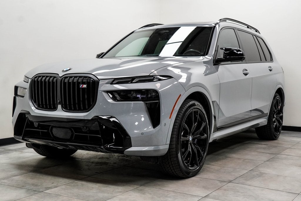 2024 BMW X7 M60i