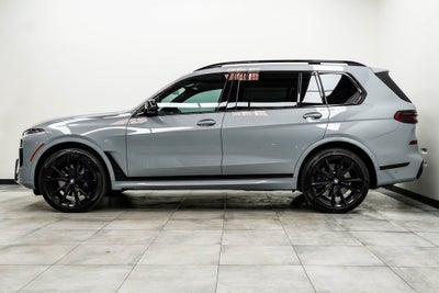 2024 BMW X7 M60i