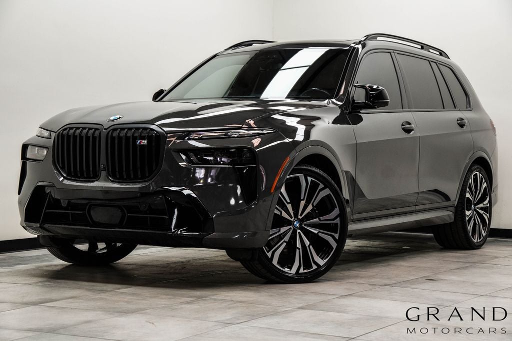 2024 BMW X7 M60i