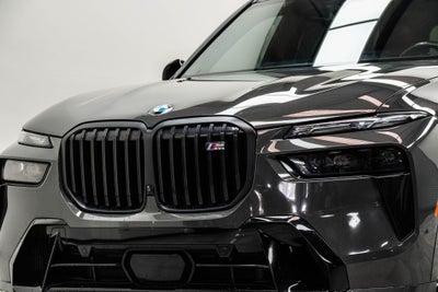 2024 BMW X7 M60i