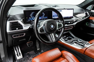 2024 BMW X7 M60i