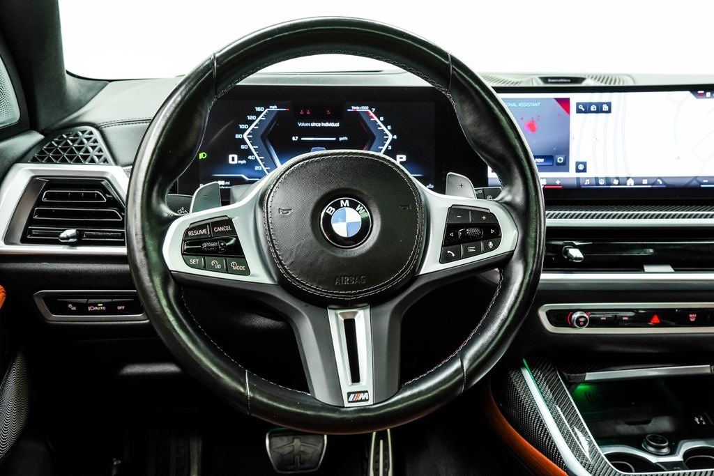 2024 BMW X7 M60i