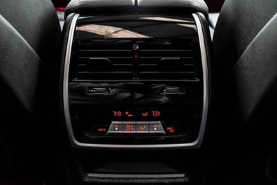 2024 BMW X6 xDrive40i