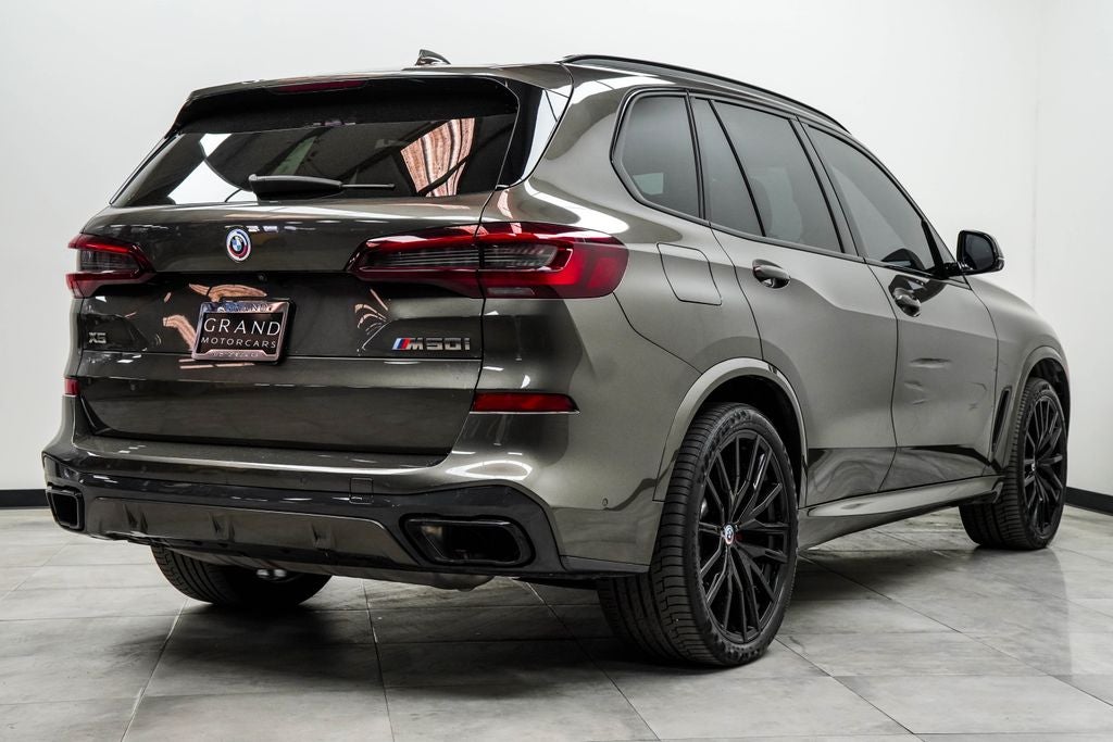 2023 BMW X5 M50i