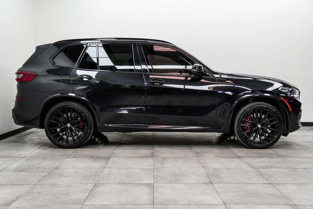 2022 BMW X5 M50i