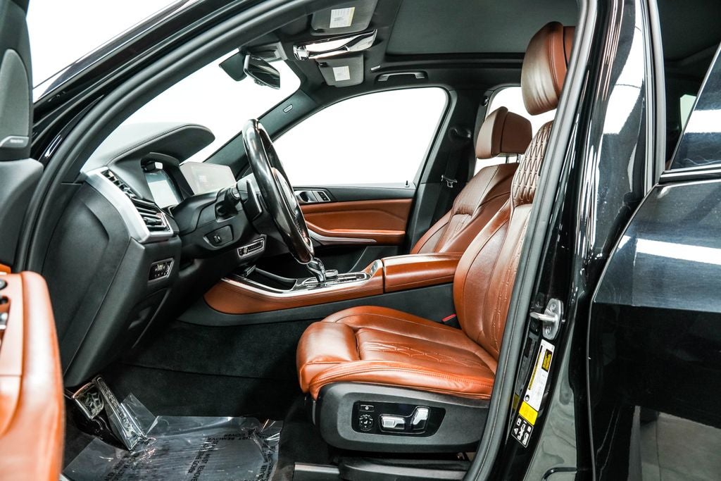 2022 BMW X5 M50i