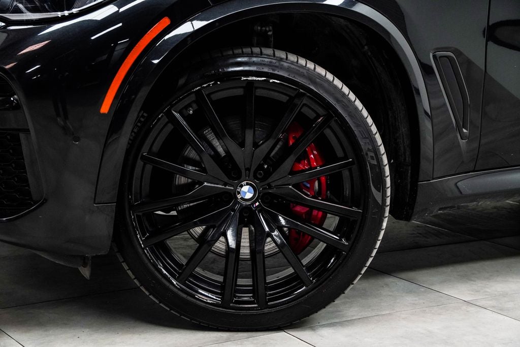 2022 BMW X5 M50i