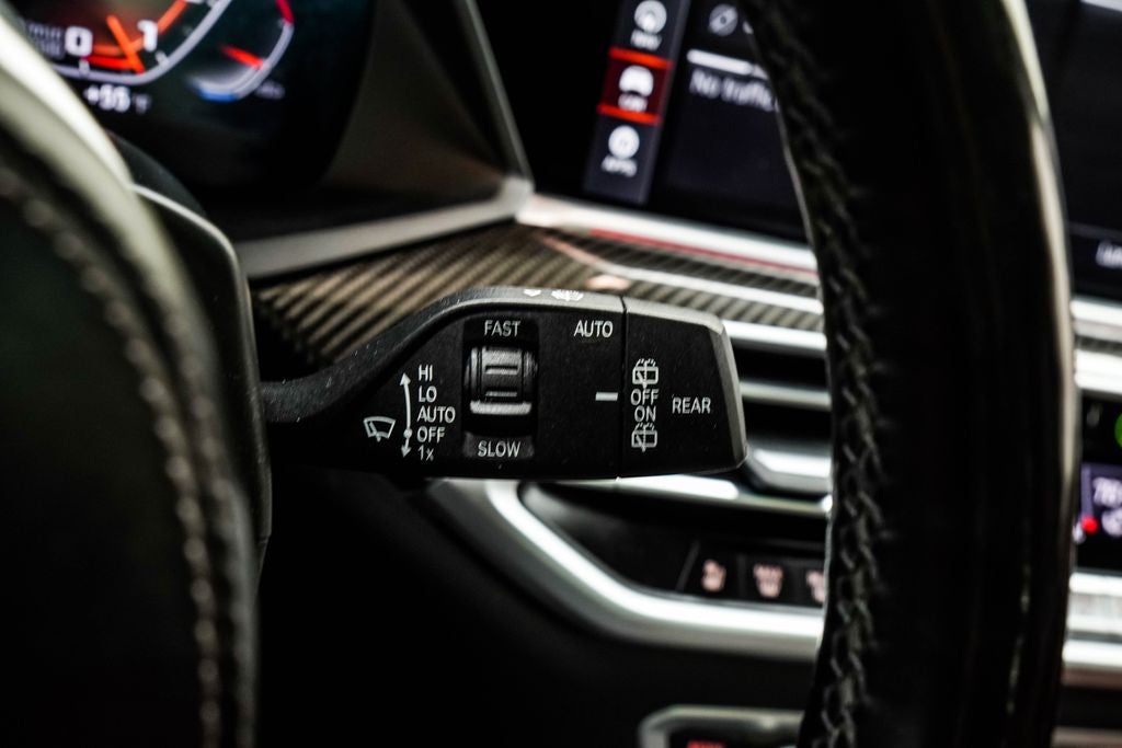 2022 BMW X5 M50i