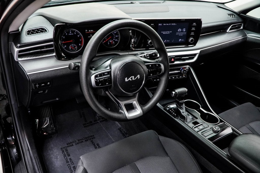 2023 Kia K5 LXS