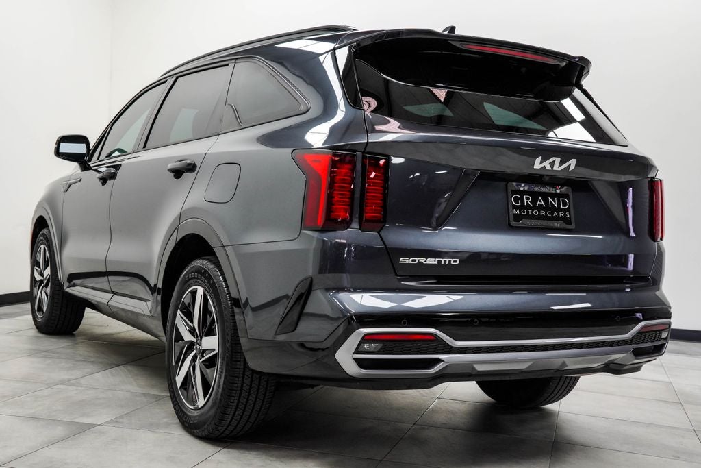 2023 Kia Sorento S