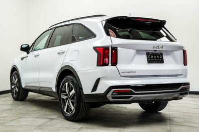 2023 Kia Sorento S