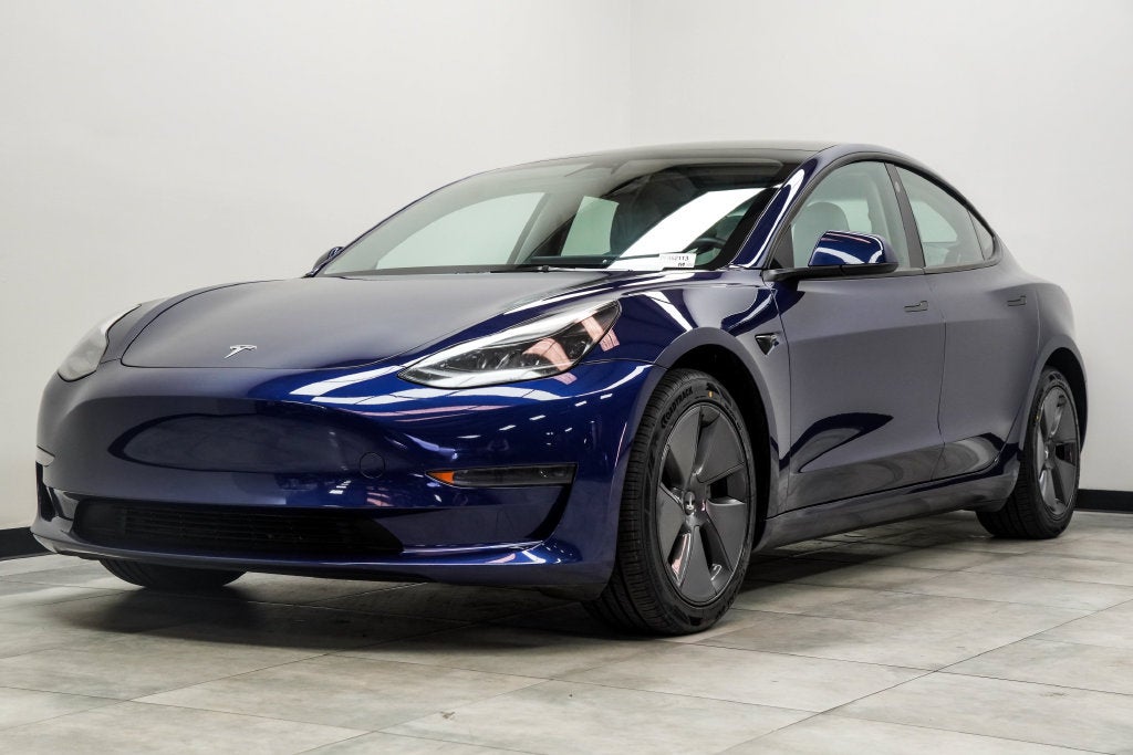 2023 Tesla Model 3 Base