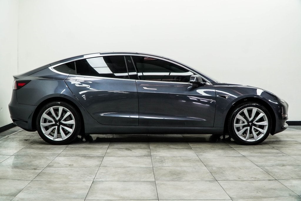 2019 Tesla Model 3 Mid Range