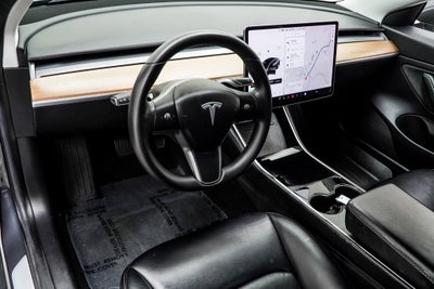 2019 Tesla Model 3 Mid Range