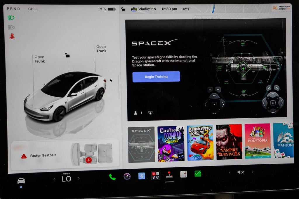 2023 Tesla Model 3 Base