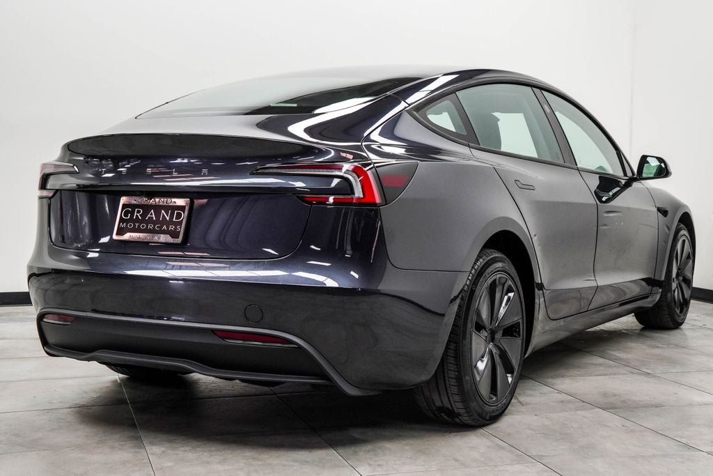 2025 Tesla Model 3 Standard