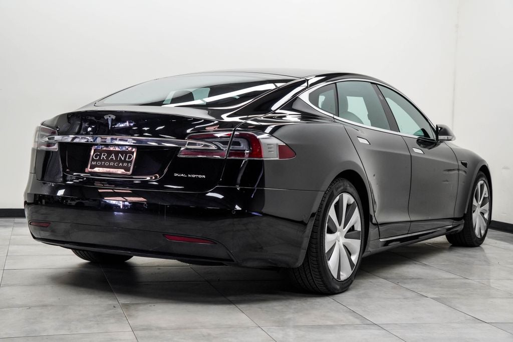 2020 Tesla Model S Long Range