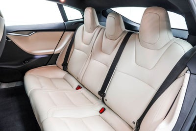 2020 Tesla Model S Long Range