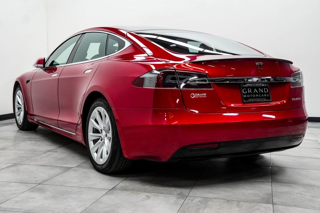 2020 Tesla Model S Performance