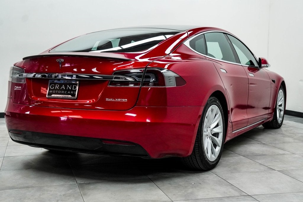 2020 Tesla Model S Performance