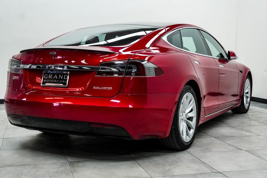 2020 Tesla Model S Performance