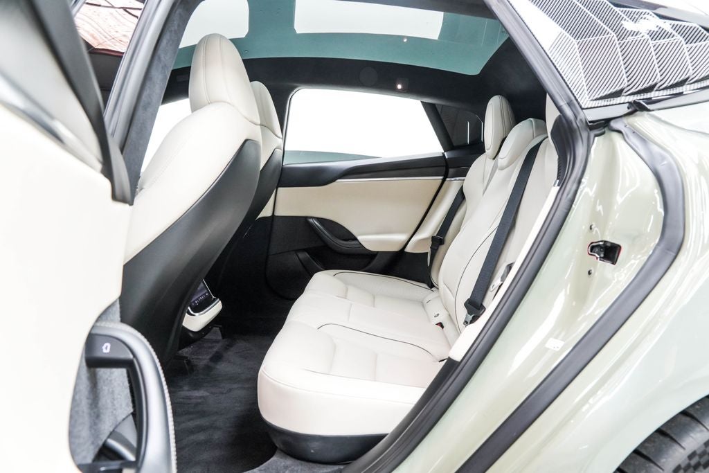 2021 Tesla Model S Plaid