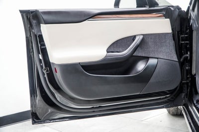 2021 Tesla Model S Plaid