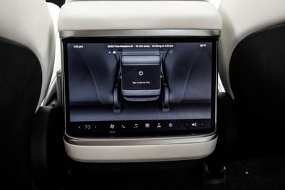2023 Tesla Model S Plaid