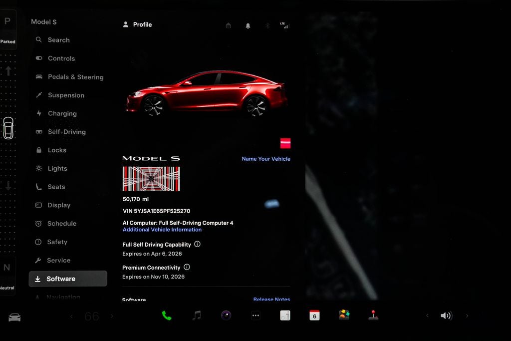 2023 Tesla Model S Plaid
