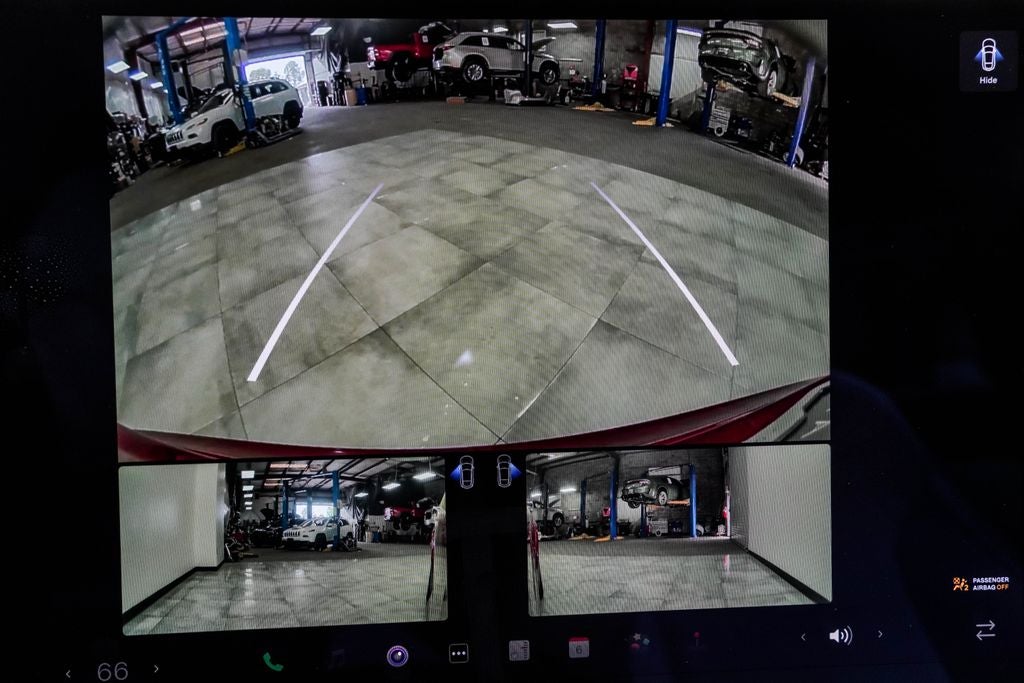 2023 Tesla Model S Plaid