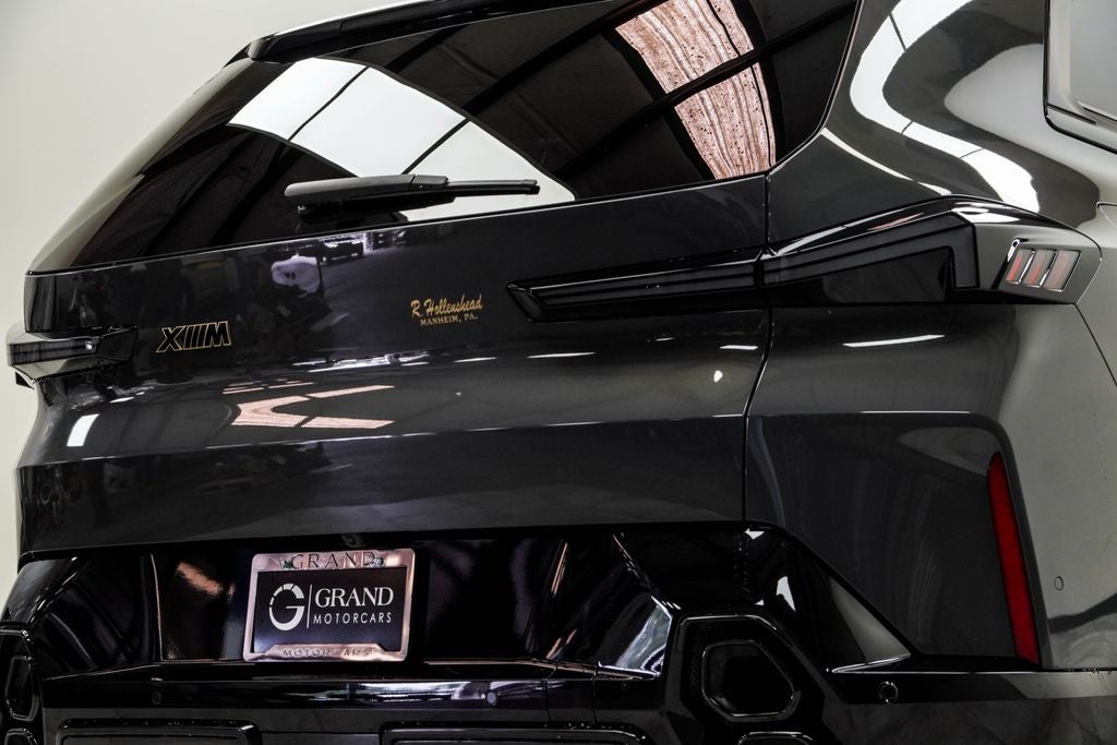 2024 BMW XM Base