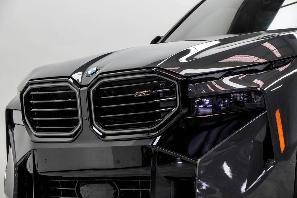 2024 BMW XM Base