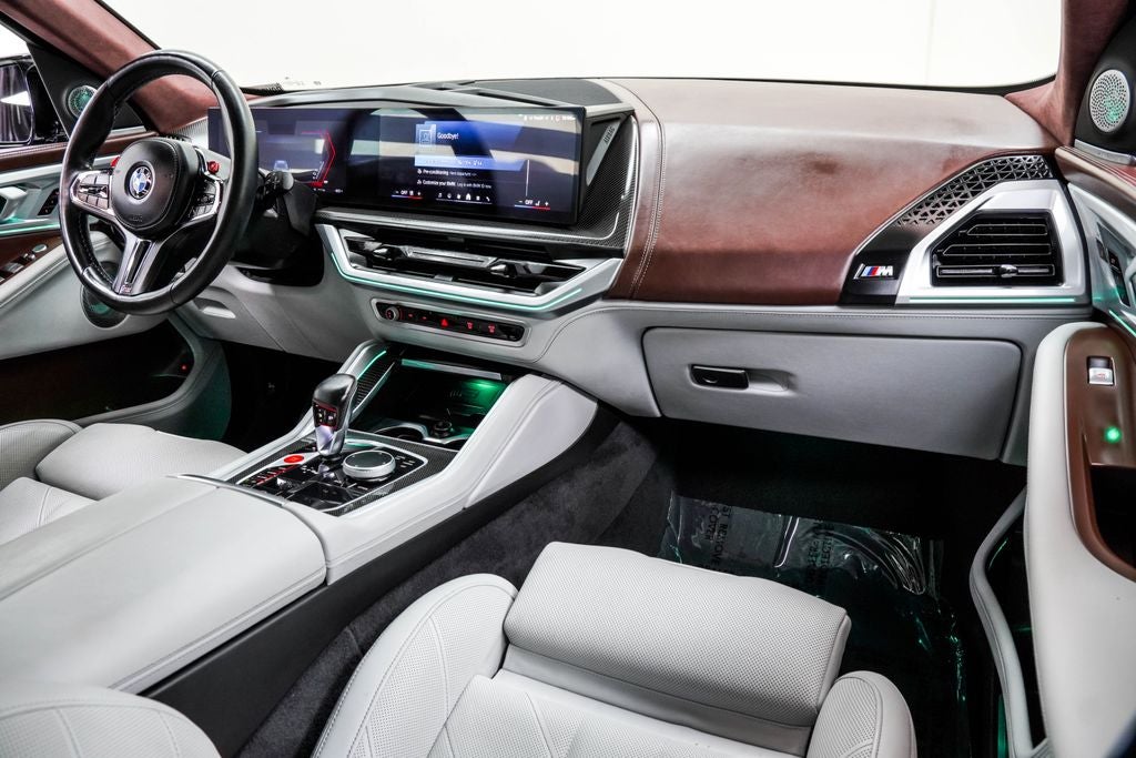 2024 BMW XM Base