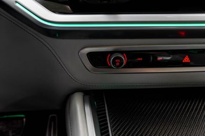 2024 BMW XM Base