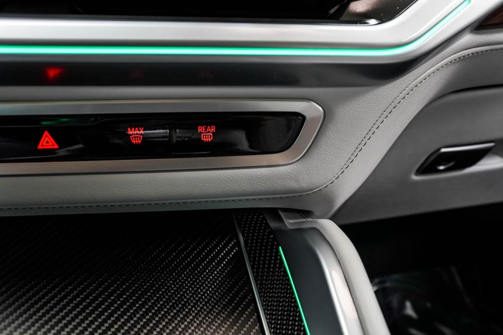 2024 BMW XM Base