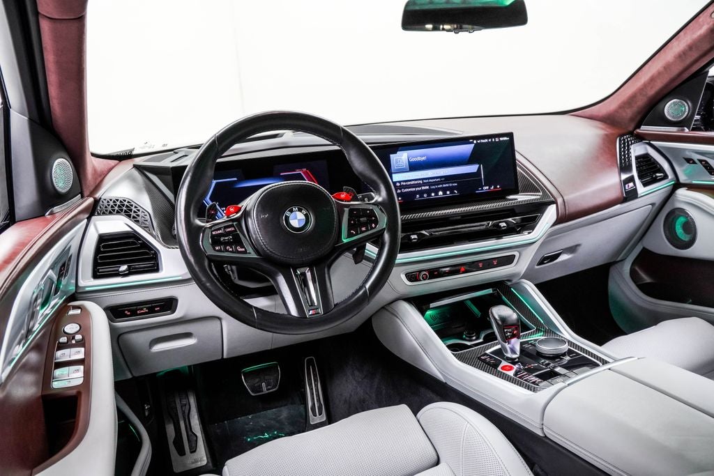 2024 BMW XM Base