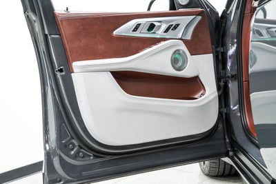 2024 BMW XM Base