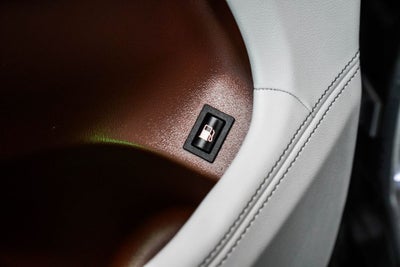 2024 BMW XM Base