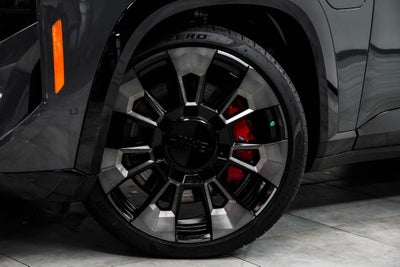 2024 BMW XM Base