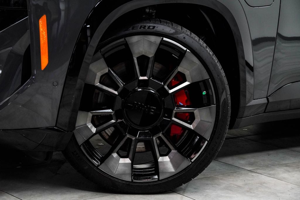 2024 BMW XM Base