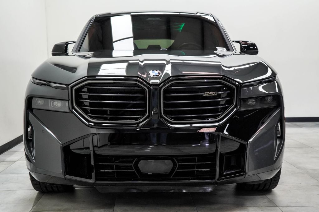 2024 BMW XM Base