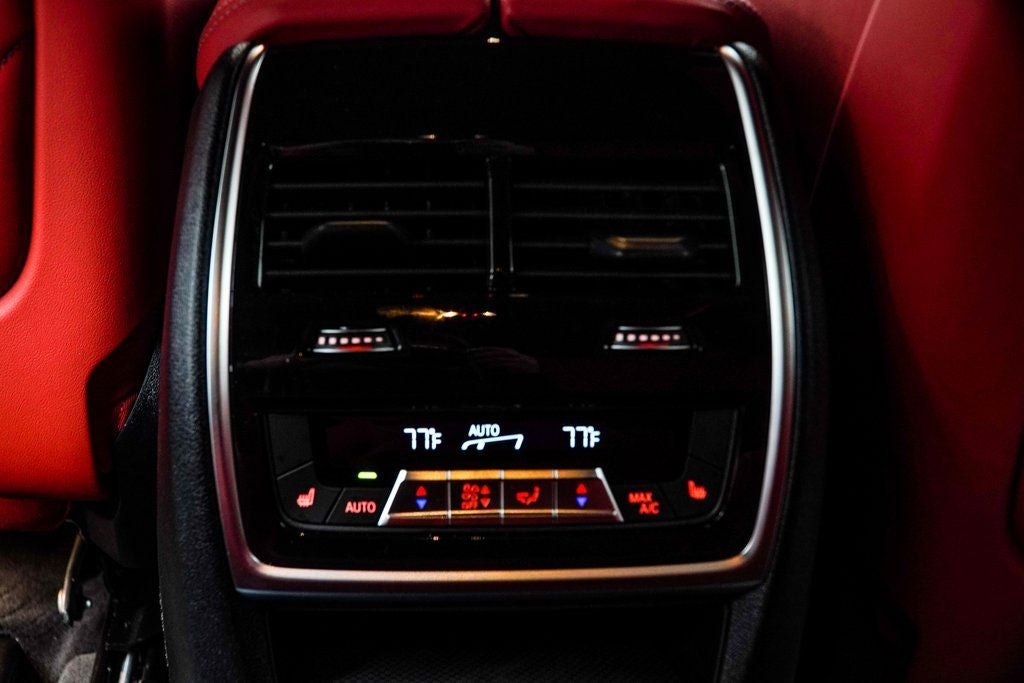 2026 BMW XM Label