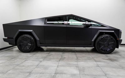 2024 Tesla Cybertruck Base