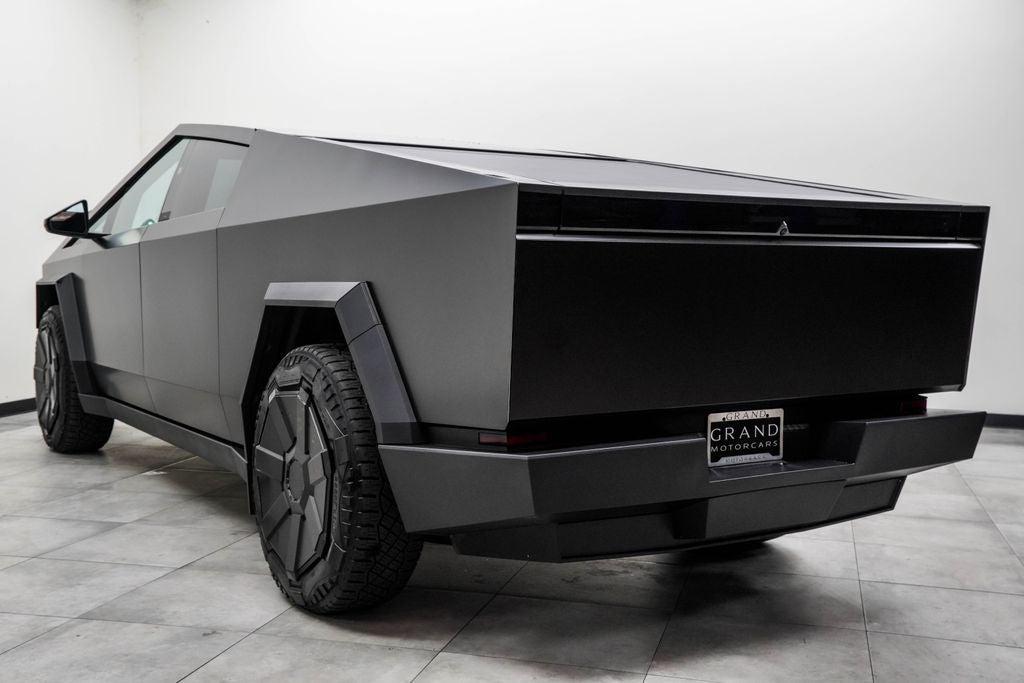 2024 Tesla Cybertruck Base